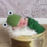 Crochet Frog Beanie Hat In Green, White, Black For..