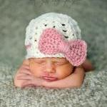 Newborn Baby Girl Bow Beanie In Cream And Soft..