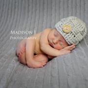 Crochet basketweave beanie in linen for newborn baby boy photography prop - newborn size