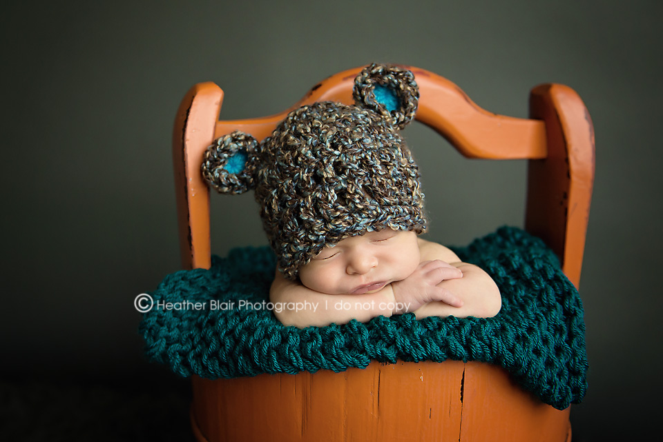 Baby Bear Hat With Blue Ears In Chunky Yarn Of Blue And Brown - Newborn Size