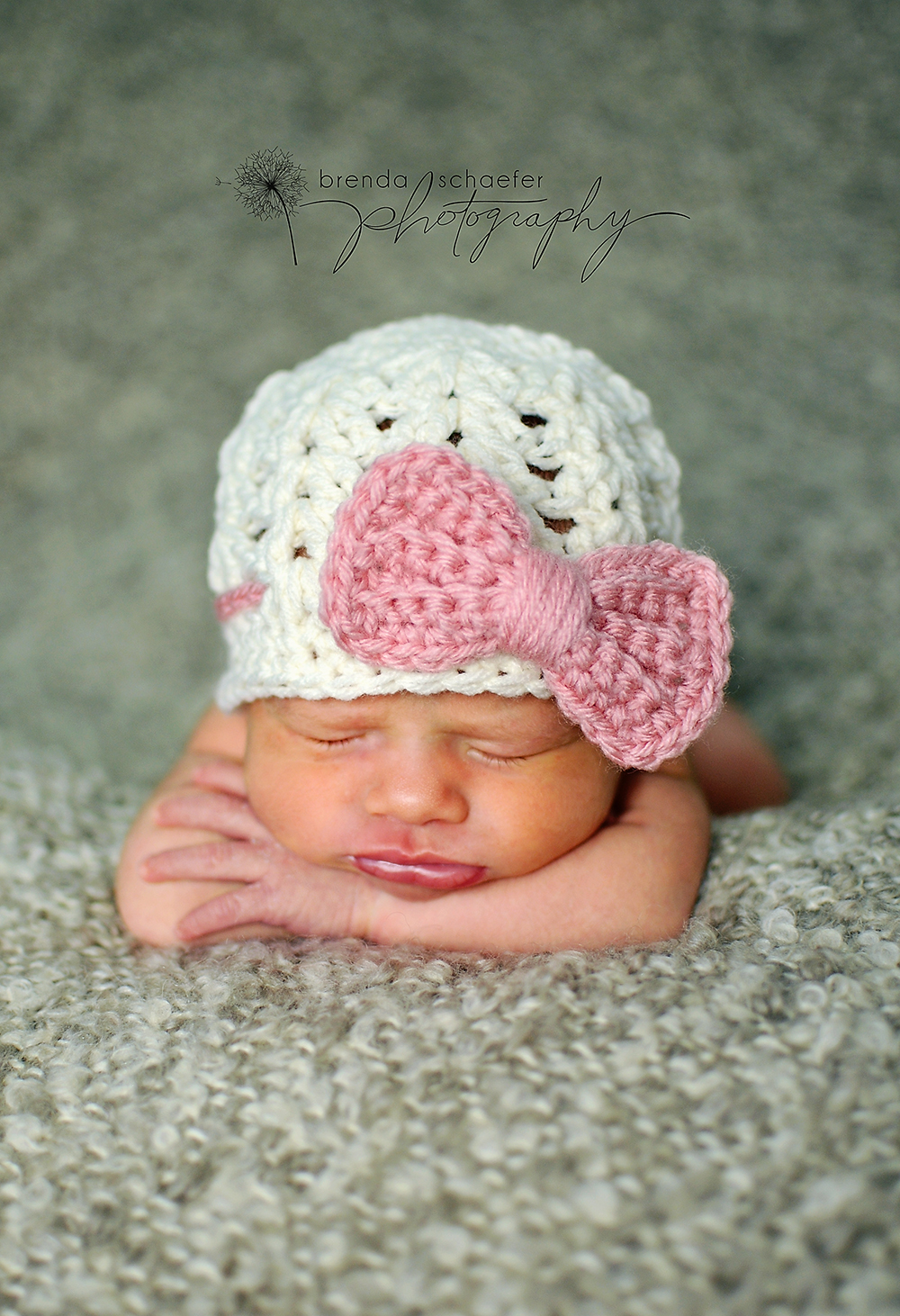 Newborn Baby Girl Bow Beanie In Cream And Soft Pink - Newborn Size