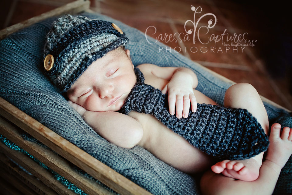 Newborn Boy Hat And Necktie Set Newsboy Hat And Crochet Necktie Photography Prop - Grey And Charcoal